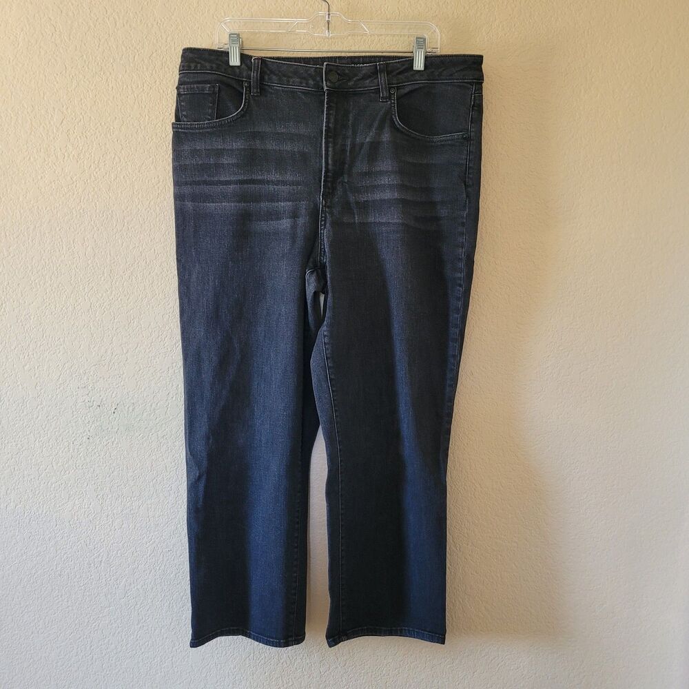 Chicos Womens Plus Size 16R 3R Black Dark Wash High Rise Straight Leg Crop Jeans